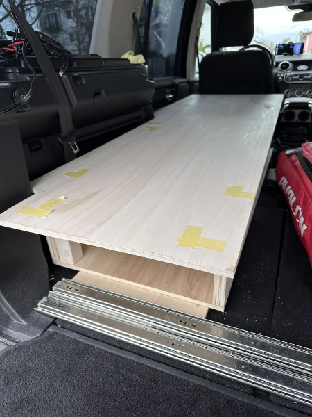 Innenausbau Land Rover Discovery 4, Innenausbau